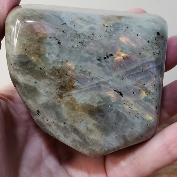 Labradorite Crystal Freeform 1.34 pounds Two-Sided Flash - Picture 12 of 17